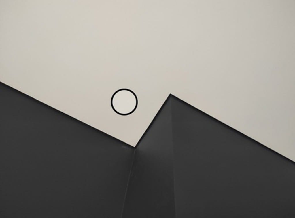 Теневой магнитный диффузор с вентилятором для потолков из гипсокартона 125 мм белый